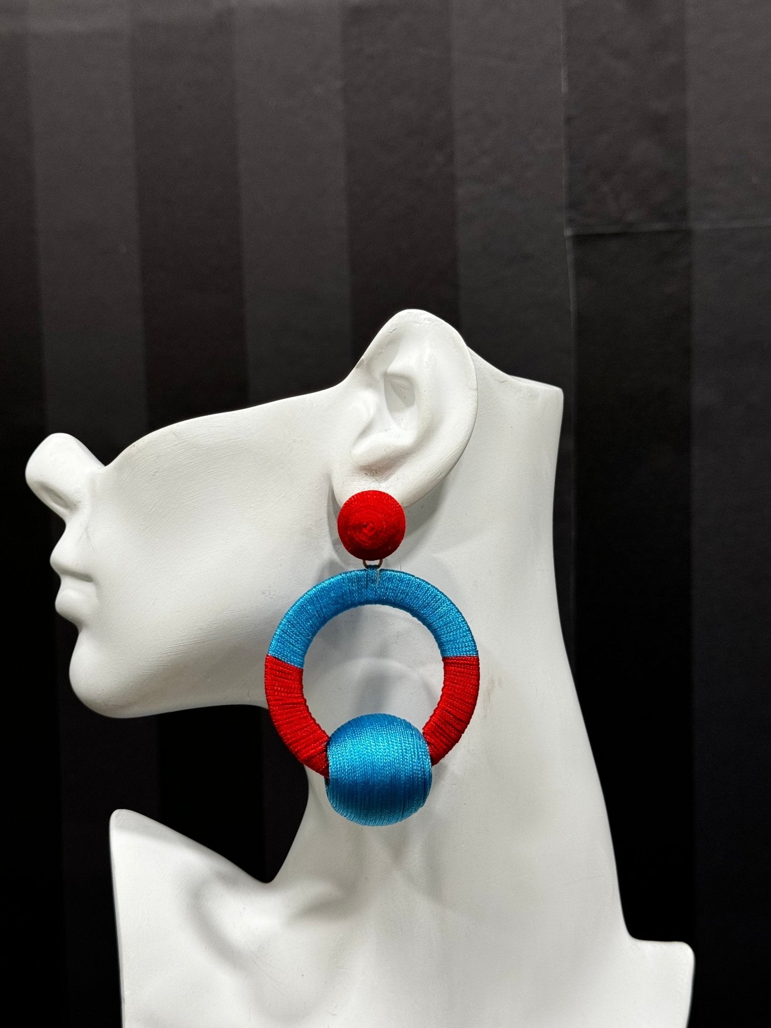 Zuri thread Loop Earrings - Trufacebygrace