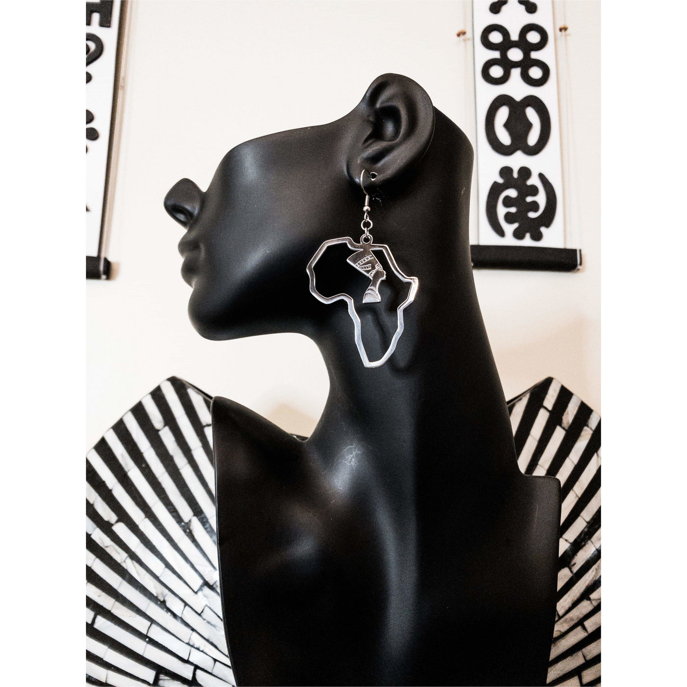 Africa Map Dangling Earrings with Nefertiti Head pendant - Trufacebygrace