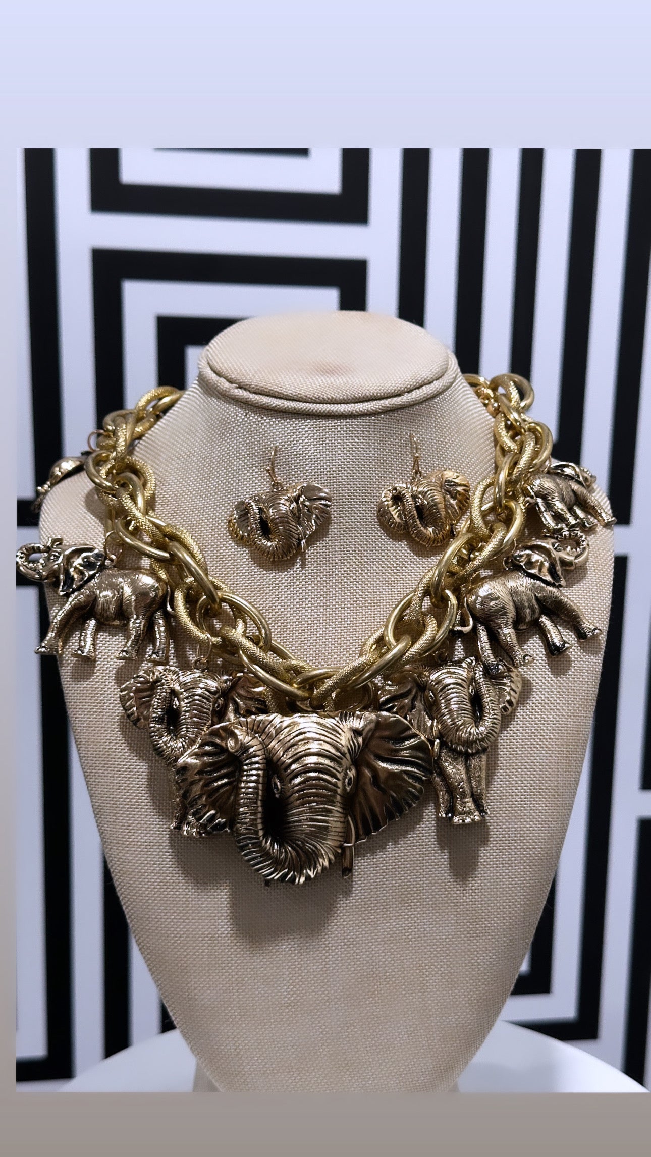 Osuno Elephant Charm Necklace and Earrings set