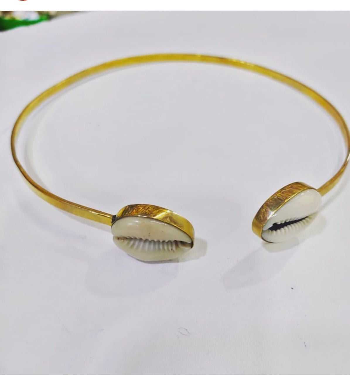 Simple Cowry and Brass Choker Necklace