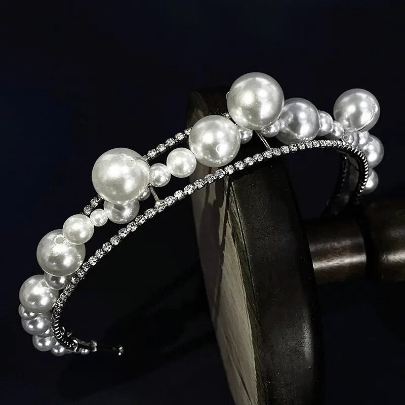Not Your Usual Statement Pearl Headband