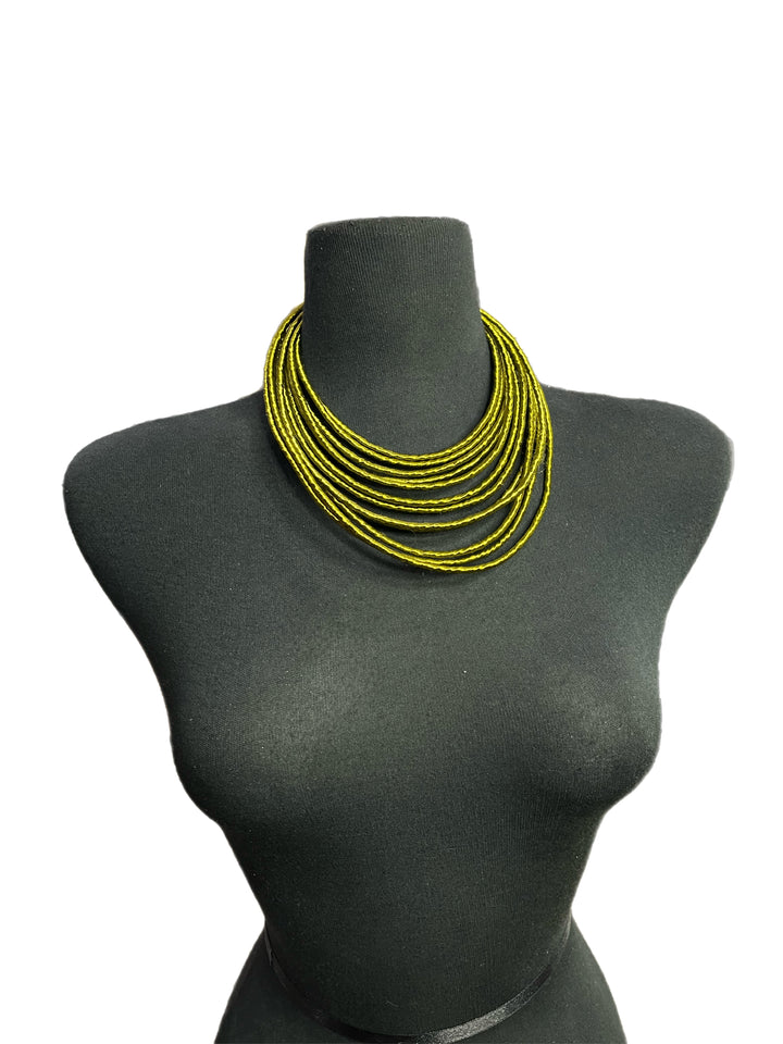 Sulewe Thread Necklace