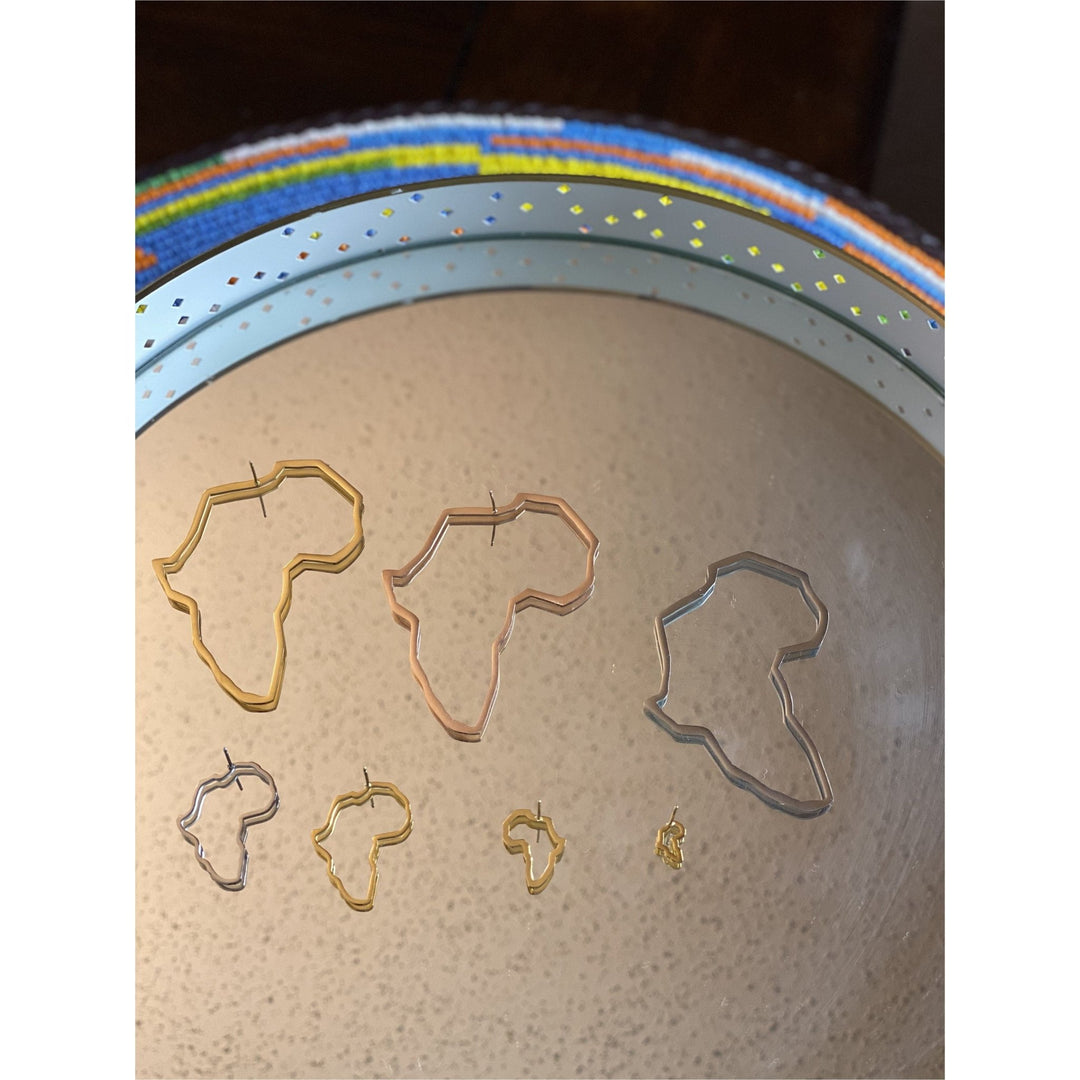 Africa Map outline Stud Earrings - Trufacebygrace