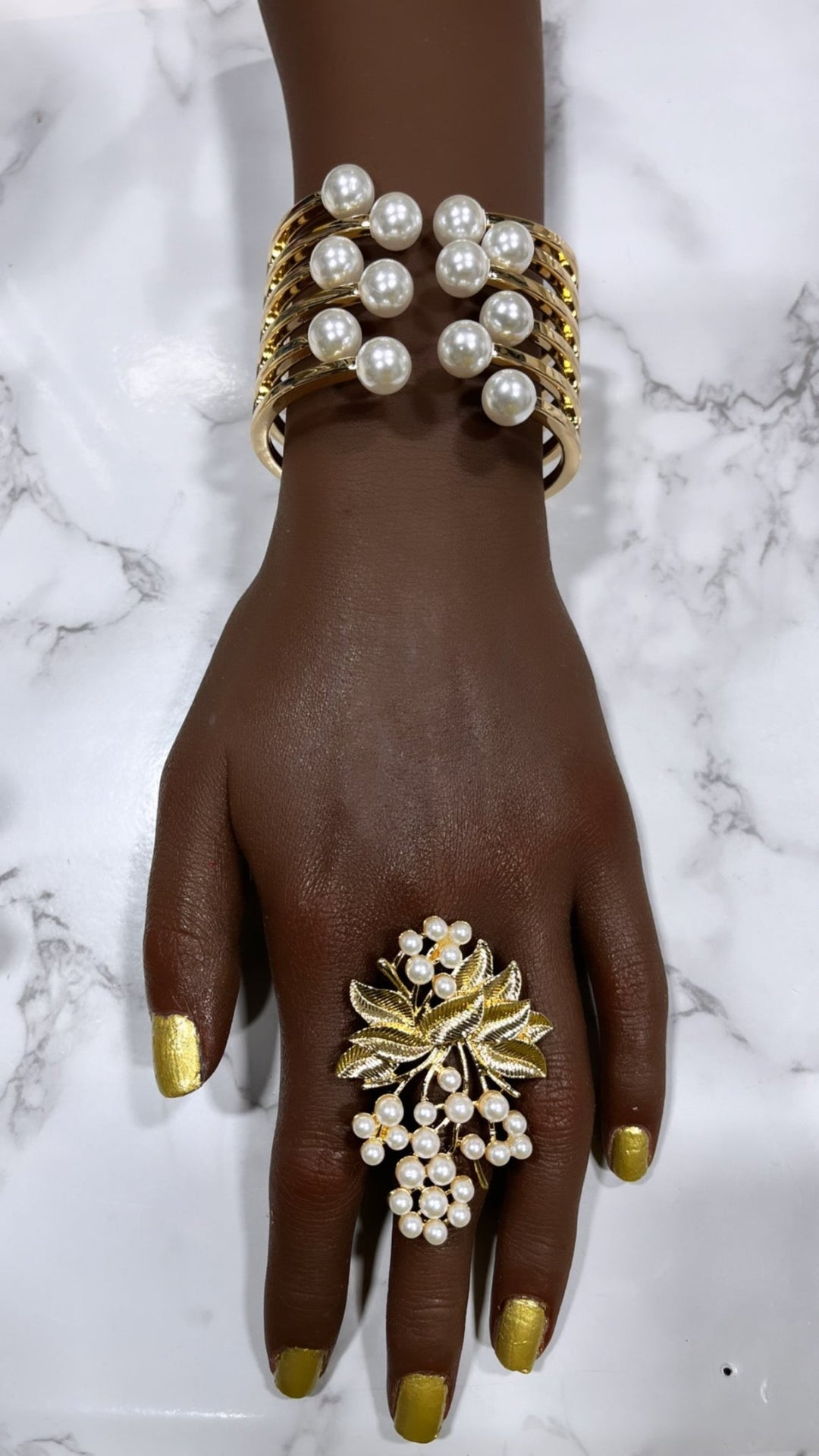 Agatha Flowers and Pearls Ring - Trufacebygrace