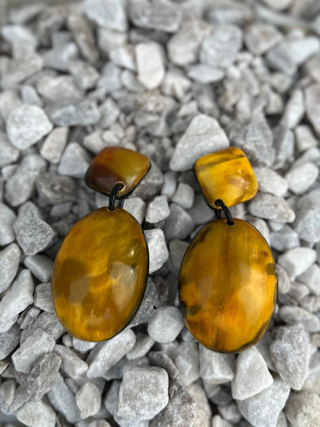 Amber Series: Afro Color Pop Horn Drop Earrings - Trufacebygrace