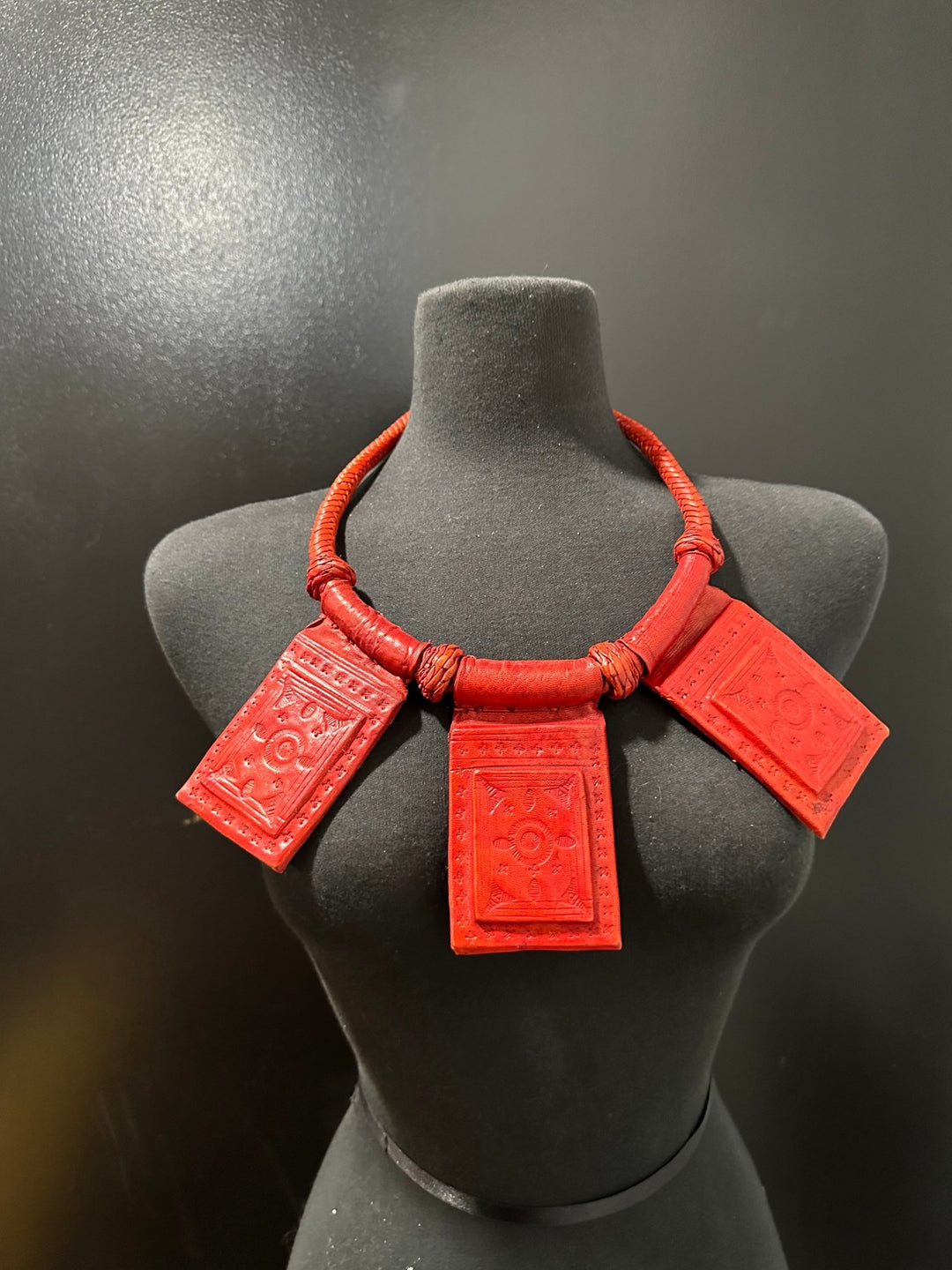 Barima leather Necklace - Trufacebygrace