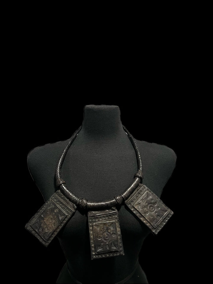 Barima leather Necklace - Trufacebygrace