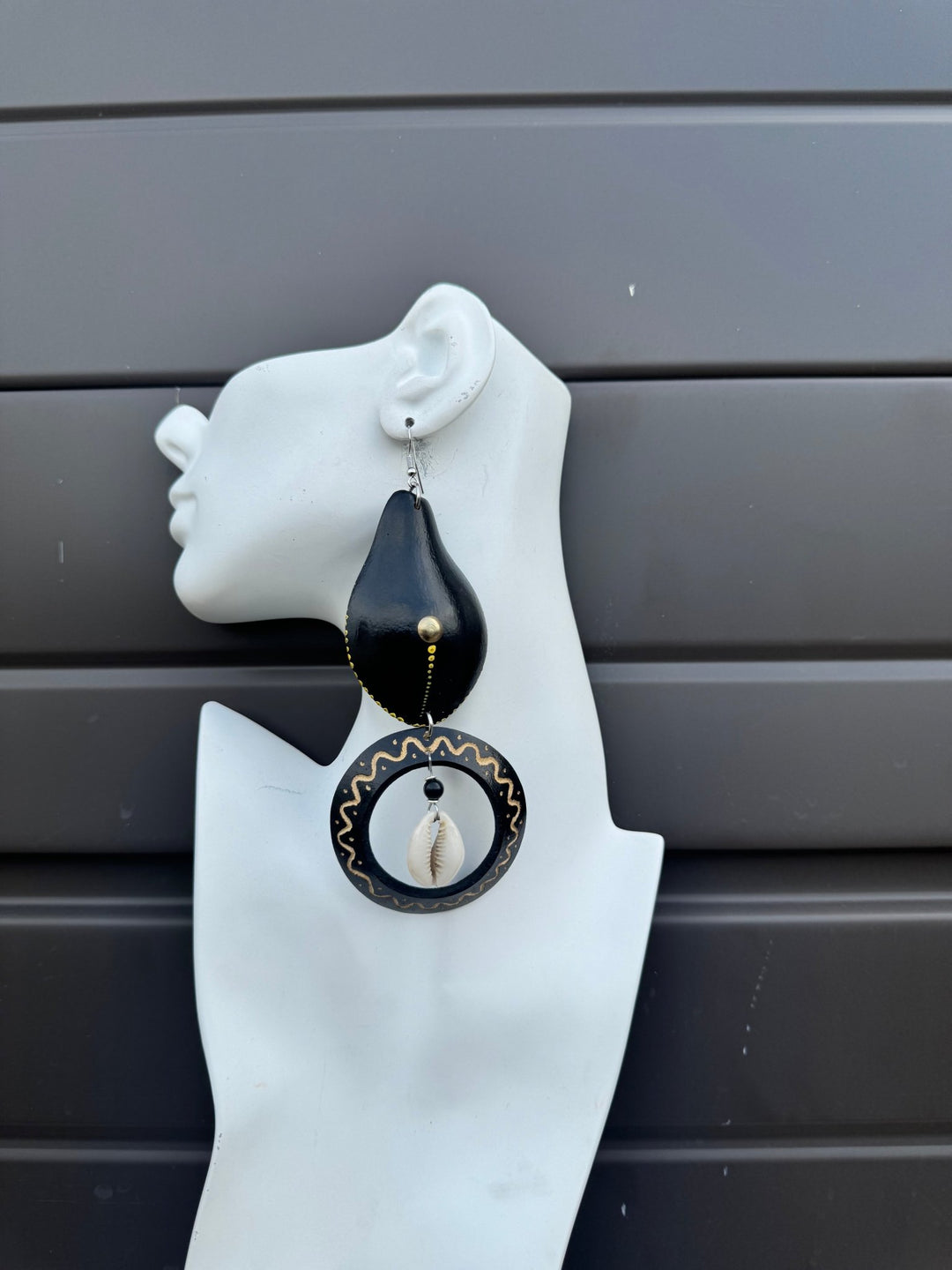 Black Calabash Tribal Expressions Earrings - Trufacebygrace