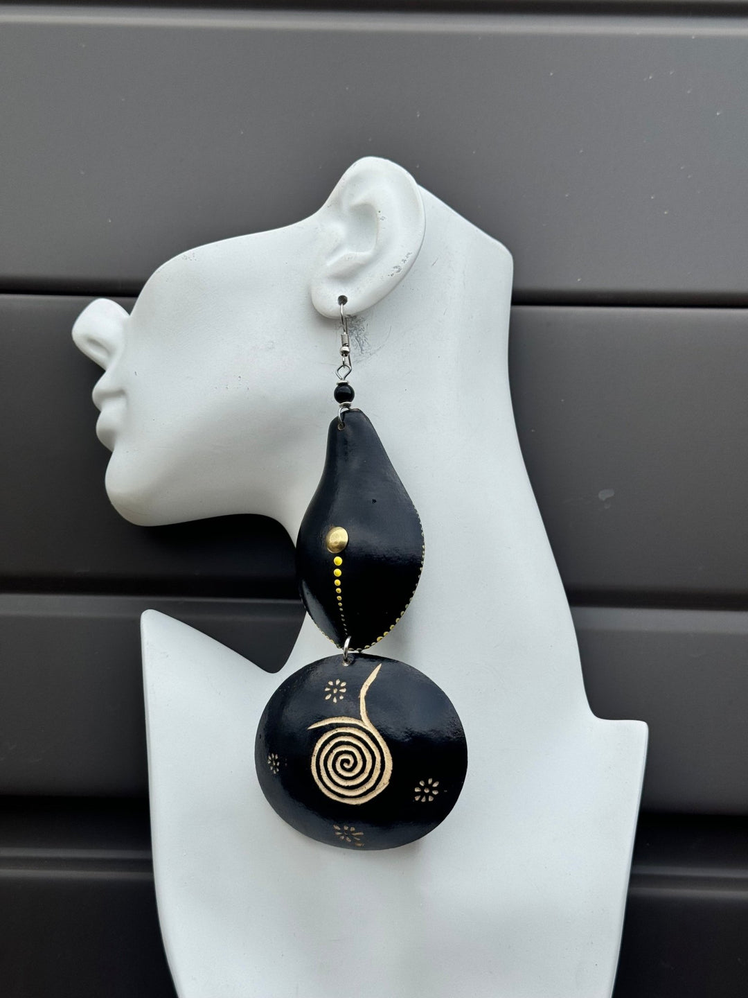 Black Calabash Tribal Expressions Earrings - Trufacebygrace