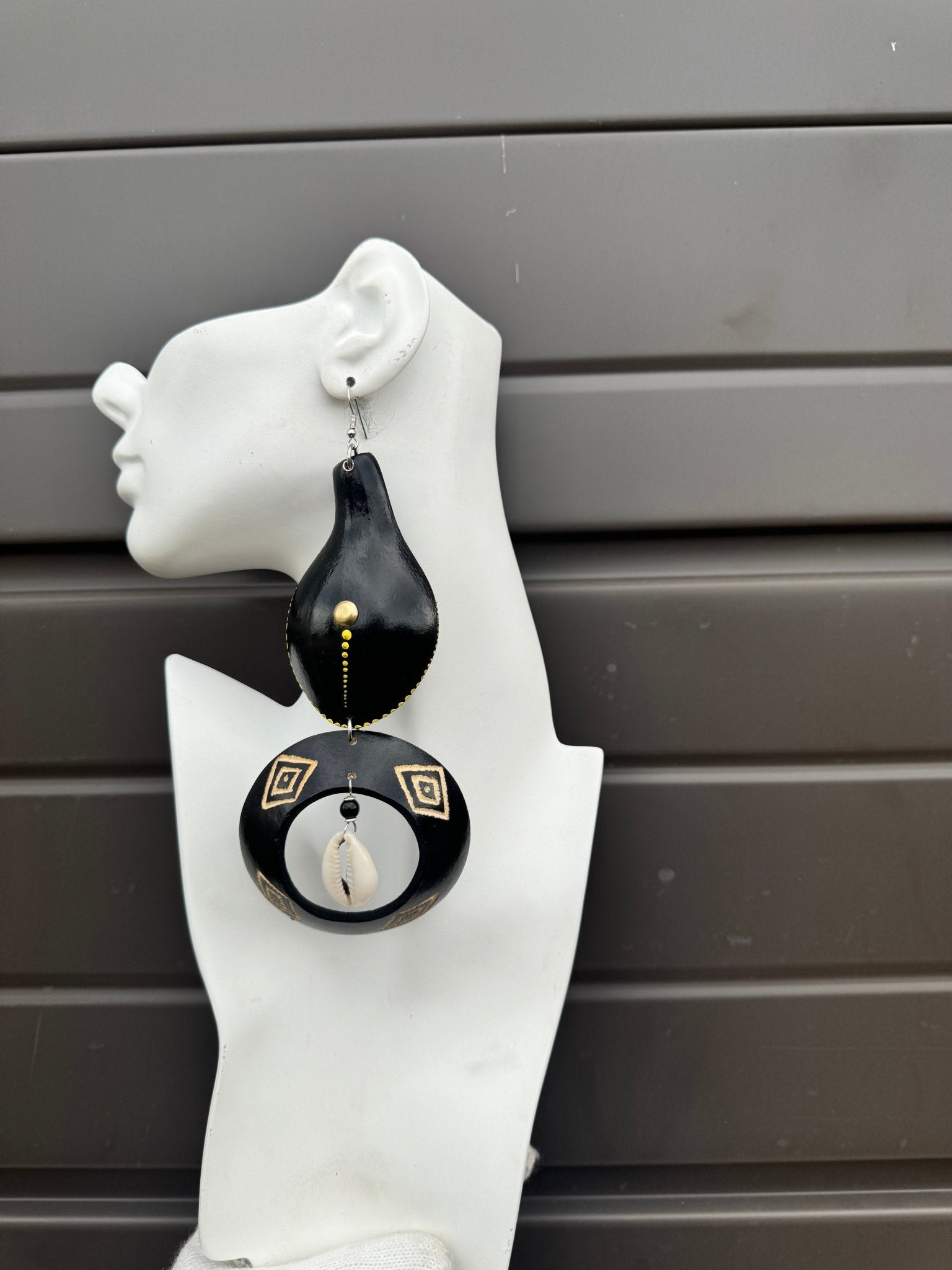 Black Calabash Tribal Expressions Earrings - Trufacebygrace