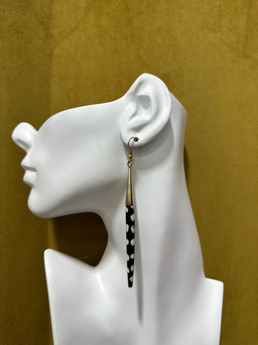 Dotted Noir Brass Drop Earrings - Trufacebygrace