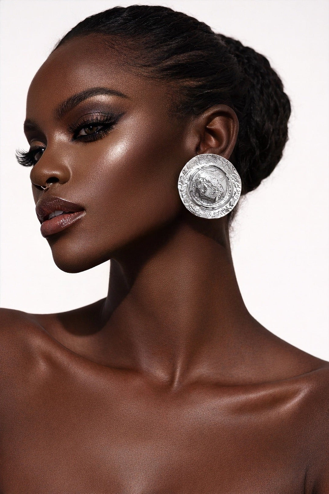 Ekye Medallion Statement Earrings - Trufacebygrace