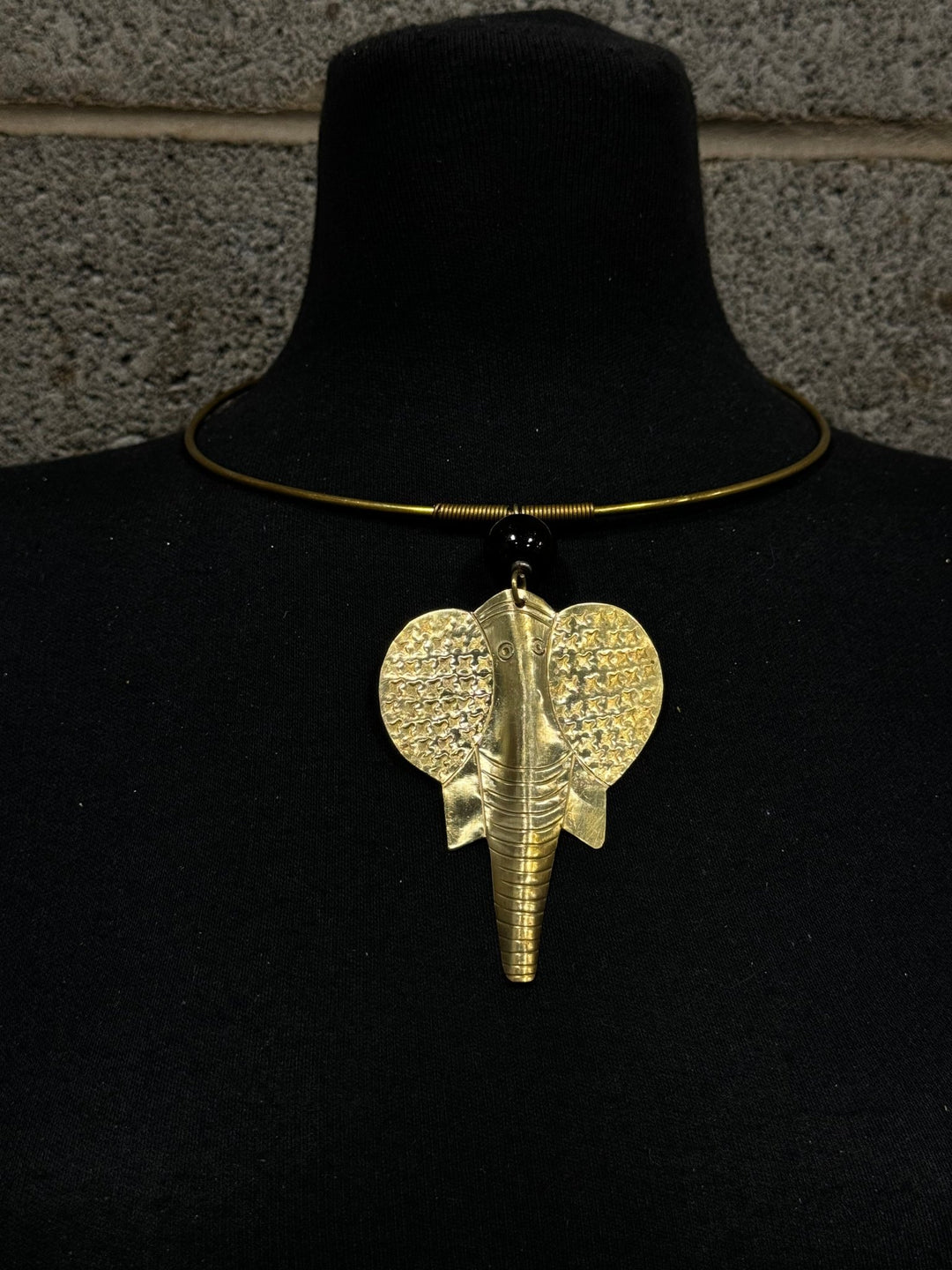 Elephant head pendant Necklace - Trufacebygrace