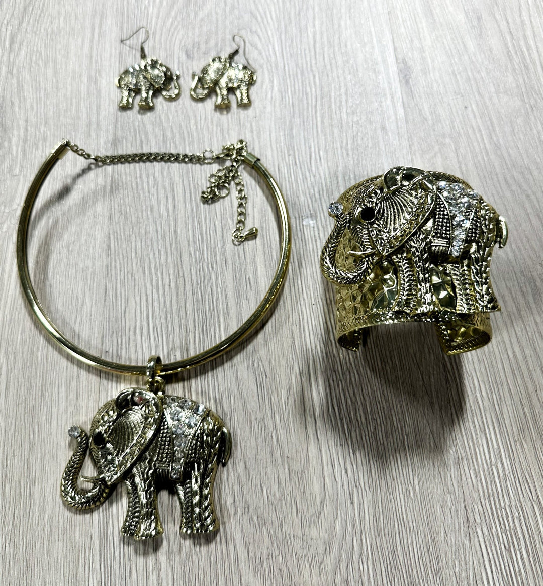 Elephant statement necklace set - Trufacebygrace