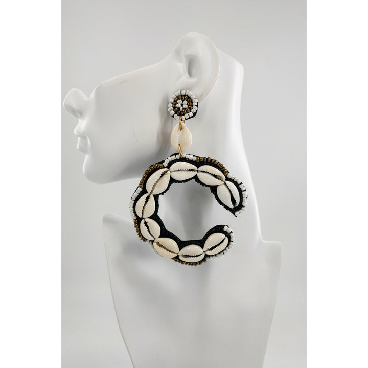 Empress C Cowry shell beaded Earrings - Trufacebygrace