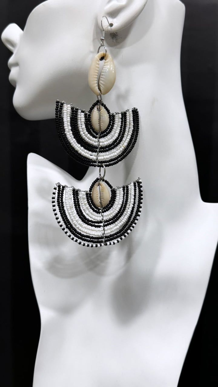 Enkare Maasai Earrings - Trufacebygrace