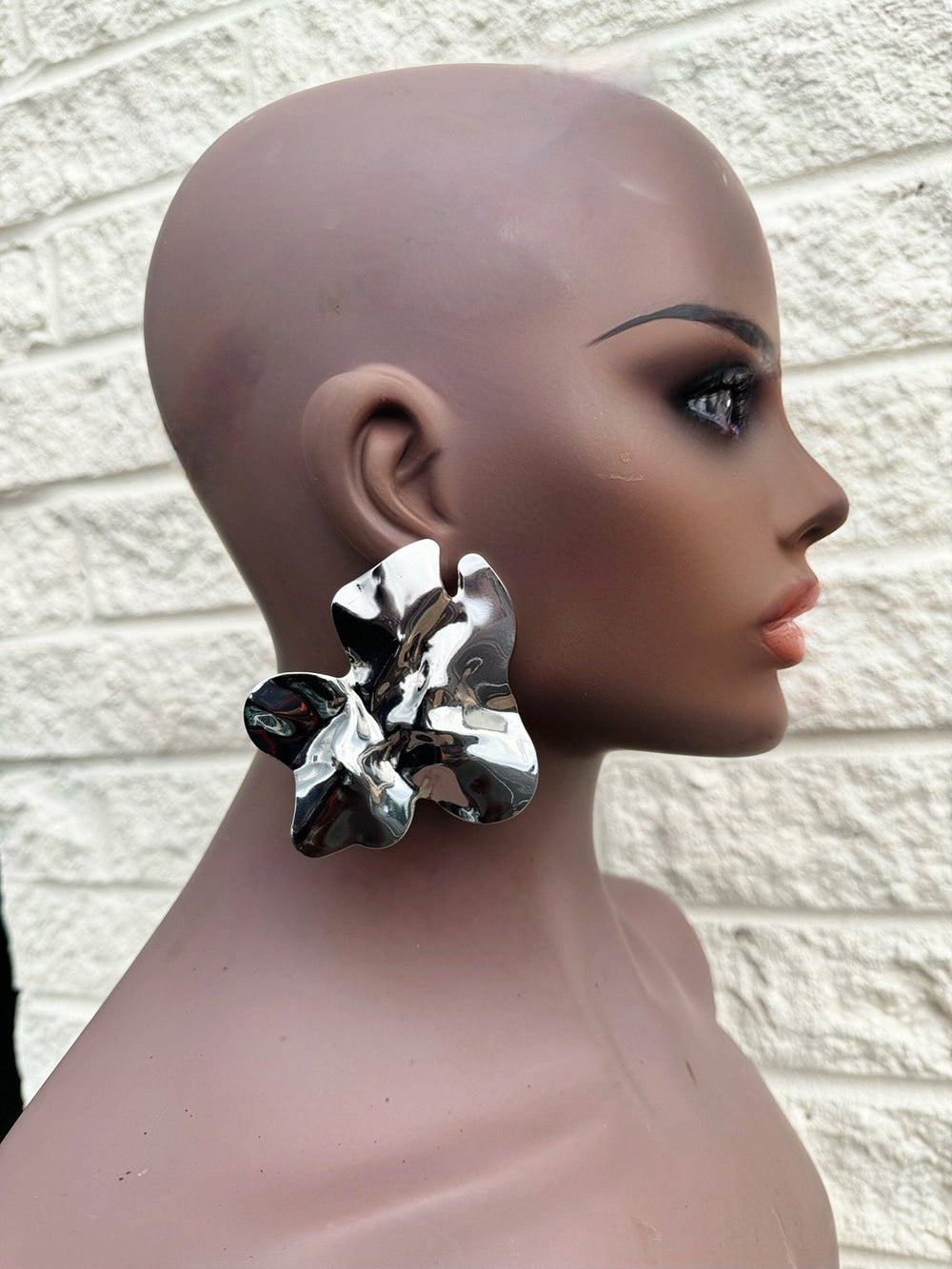 Fall Leaves Stud Earrings - Trufacebygrace