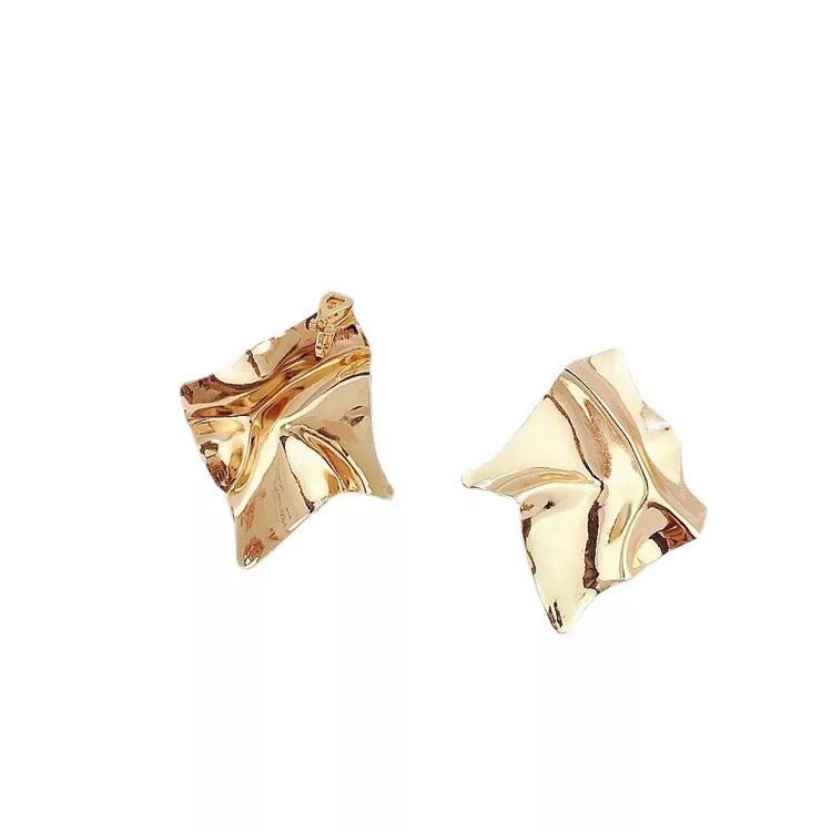 Fredua Statement Clip on earrings - Trufacebygrace