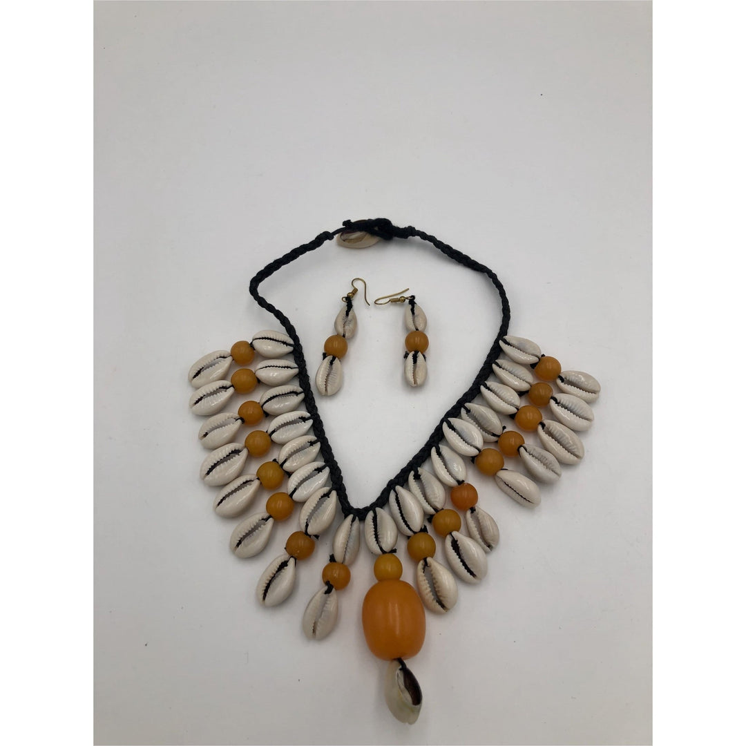 Halimato Cowry Shell Necklace Set - Trufacebygrace