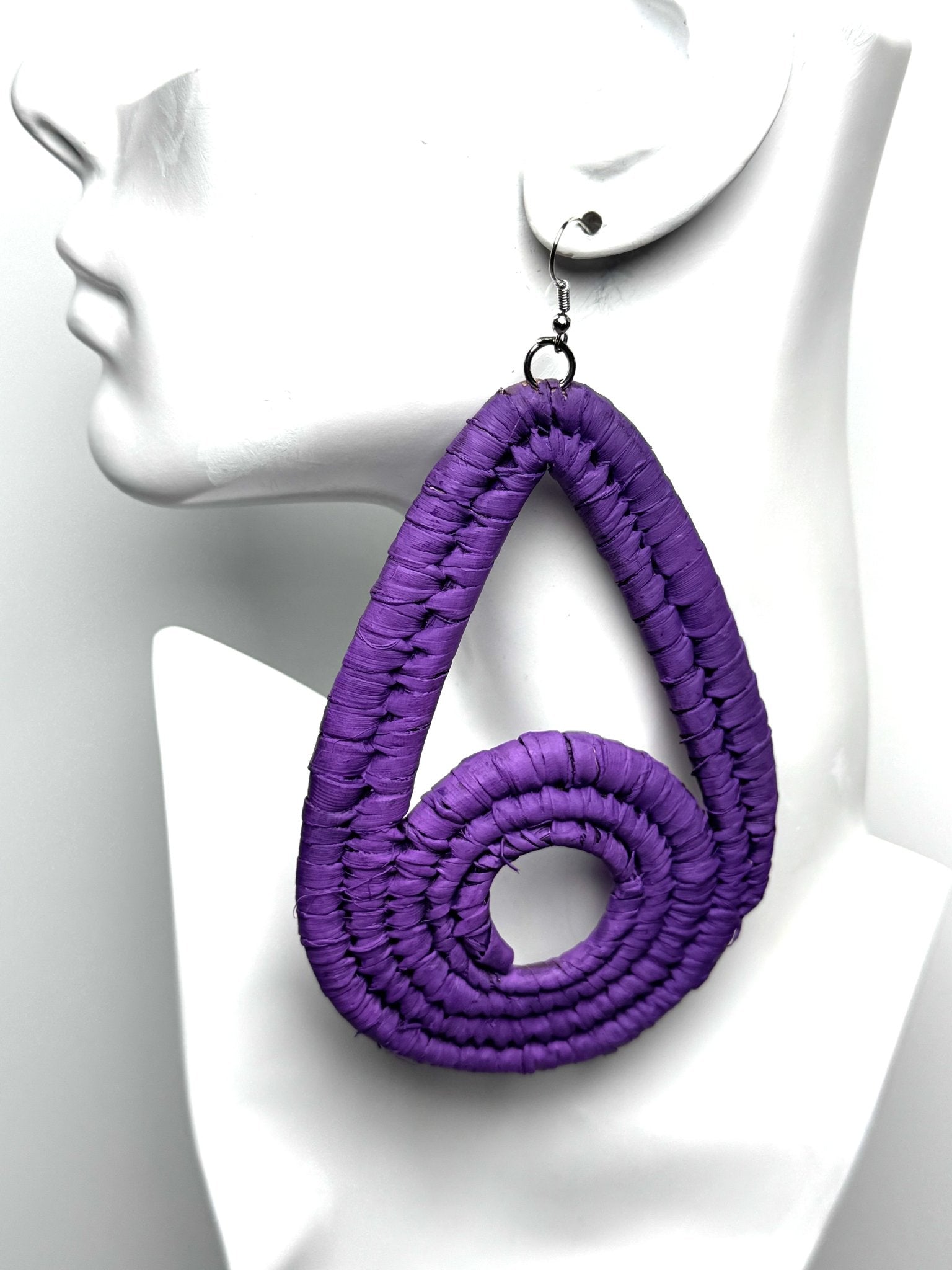 Handwoven Raffia Earrings - Trufacebygrace