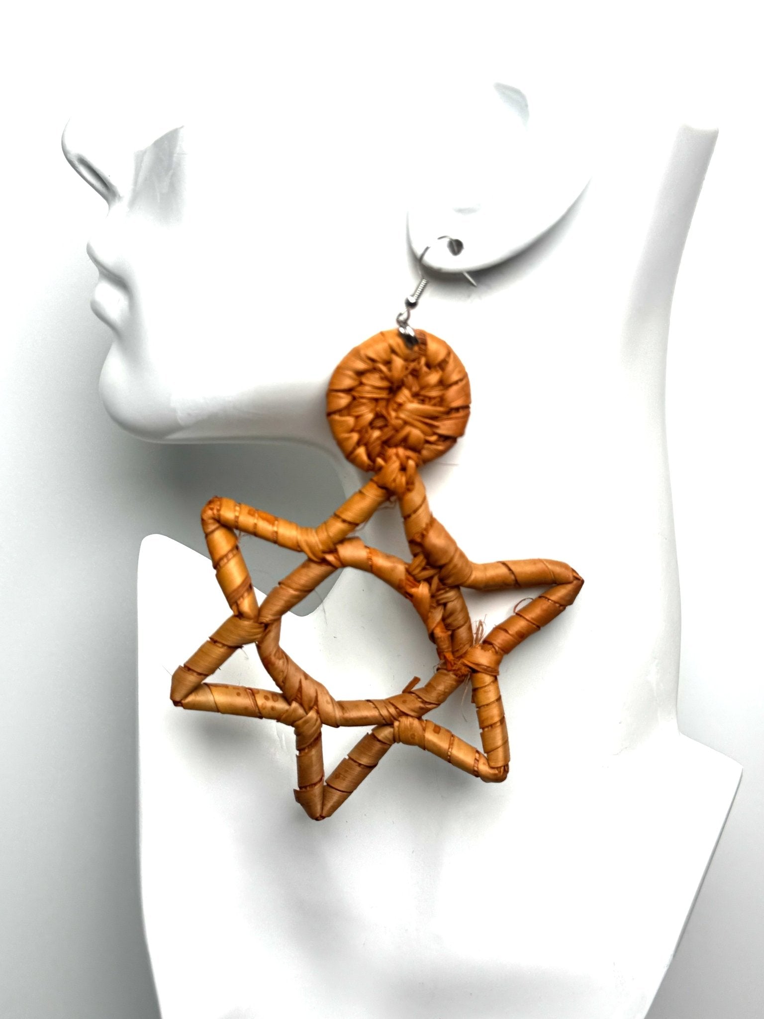 Handwoven Raffia Earrings - Trufacebygrace