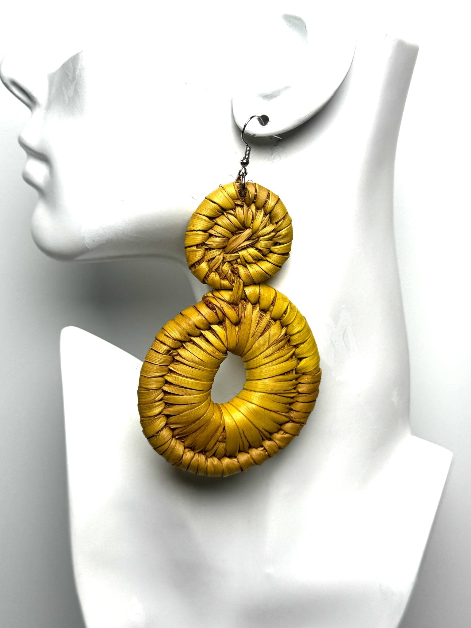 Handwoven Raffia Earrings - Trufacebygrace