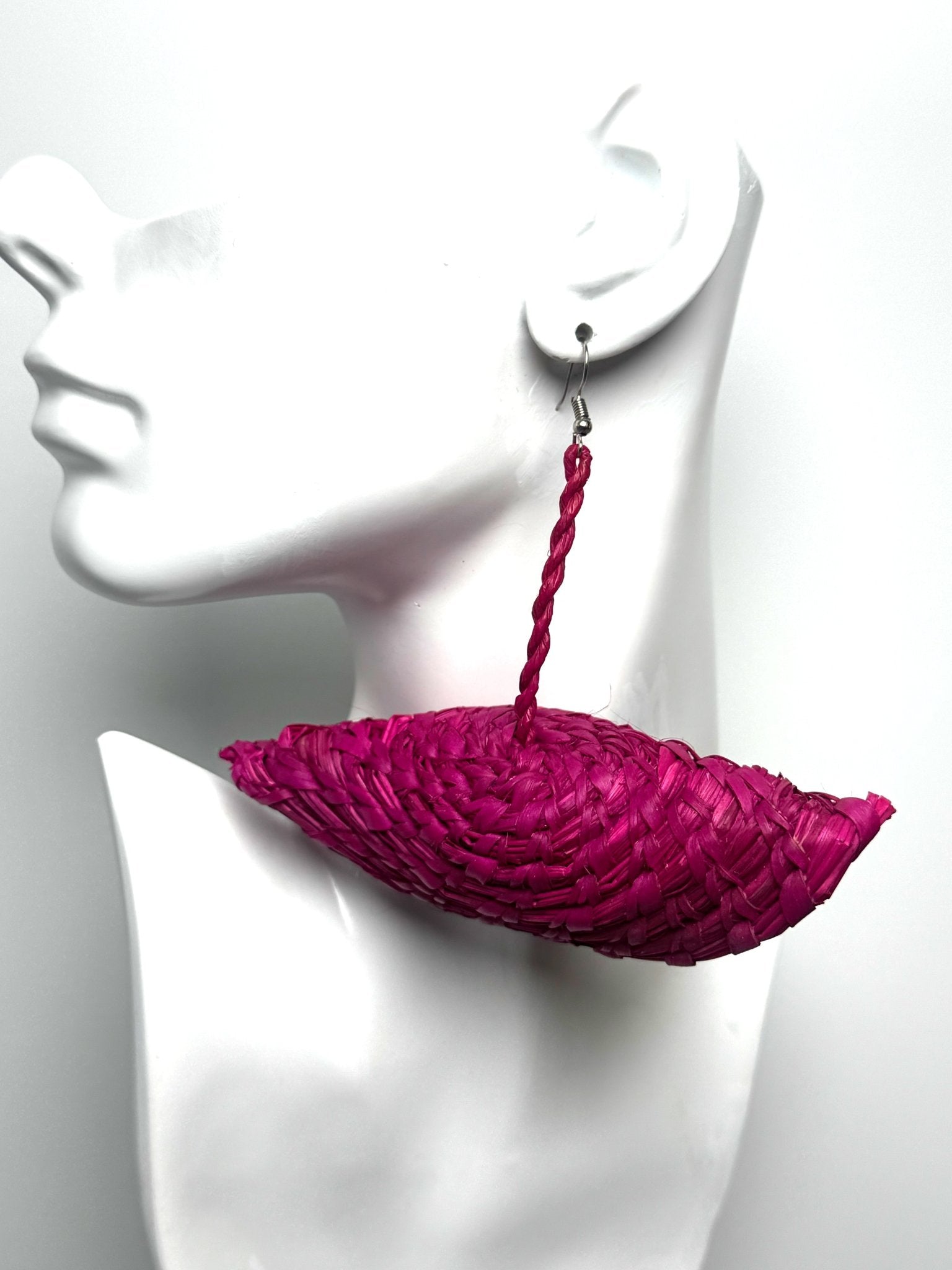 Handwoven Raffia Earrings - Trufacebygrace