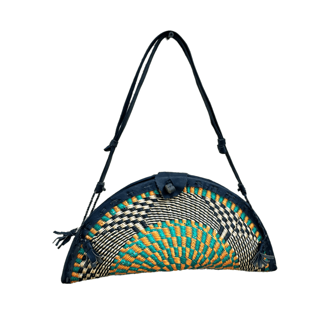 Handwoven Straw Purse - Trufacebygrace