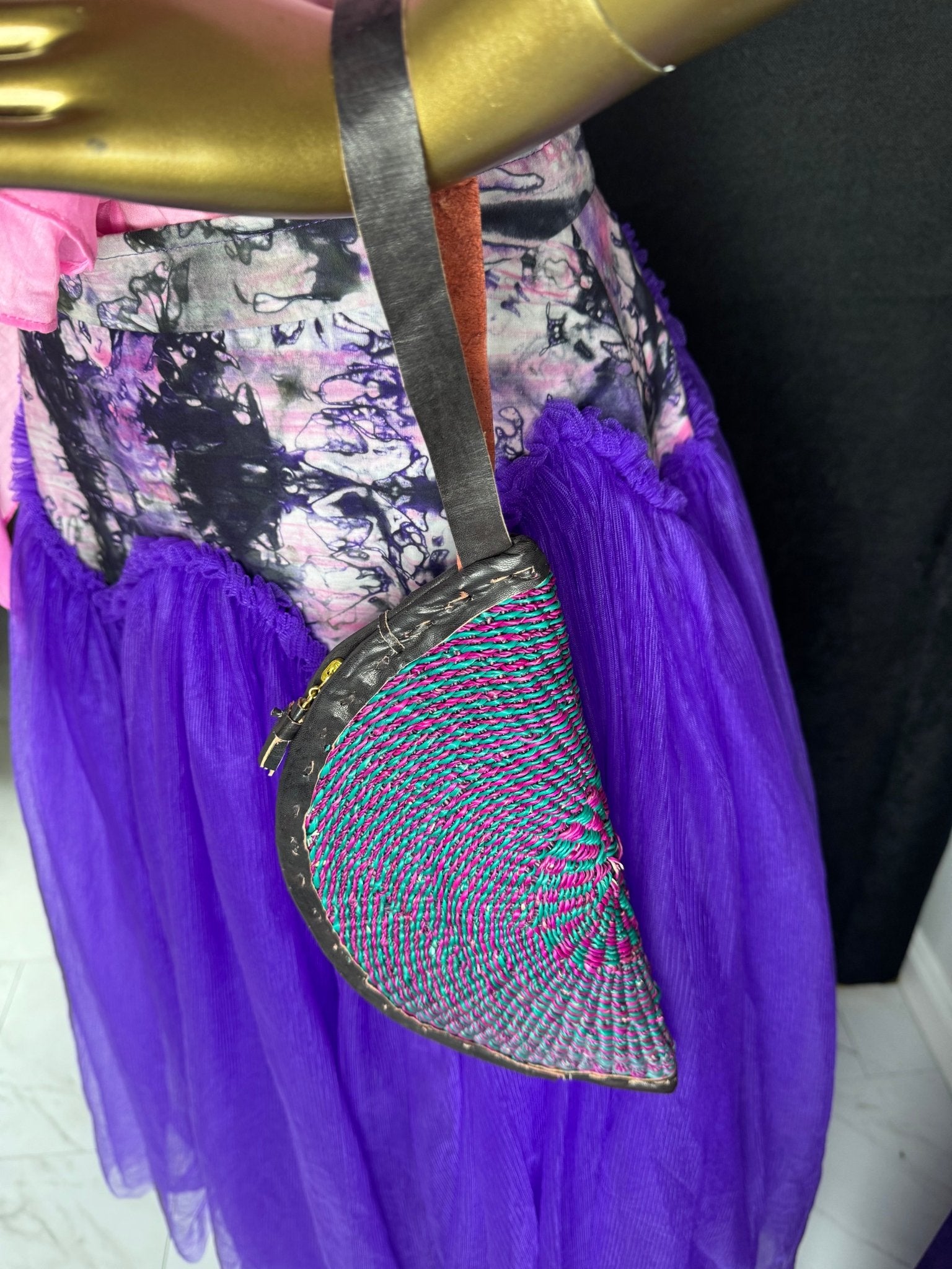 Handwoven Straw Wristlet Clutch - Trufacebygrace