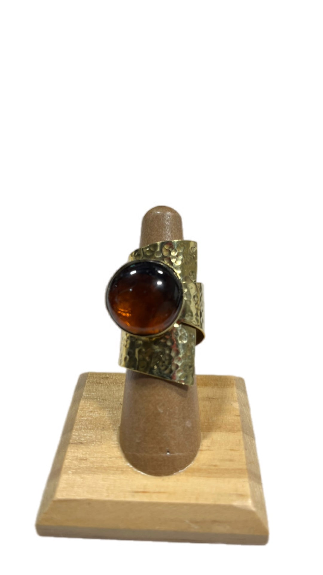 UPINDE Wraparound stone and Brass Ring