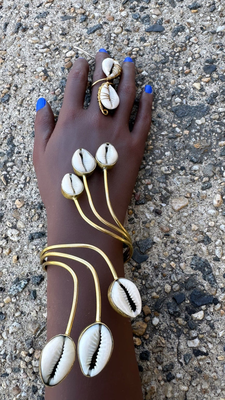 Kipepeo Cowry Shell Bracelet - Trufacebygrace