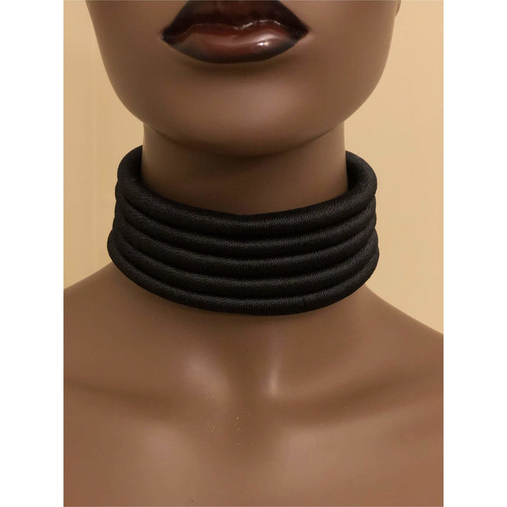 Kukua Thread Choker - Trufacebygrace