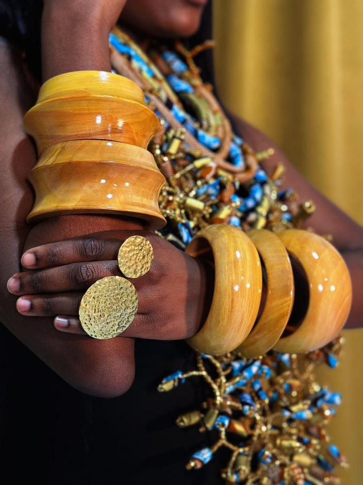 Lacquered Natural Chunky Wood Bangle - Trufacebygrace