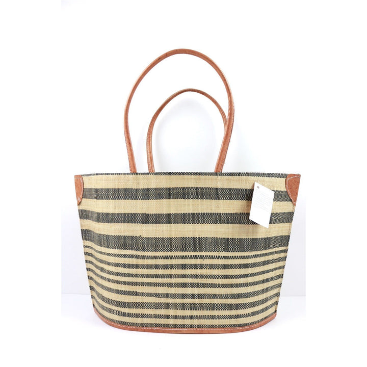 Meena beach/ Straw bag - Trufacebygrace