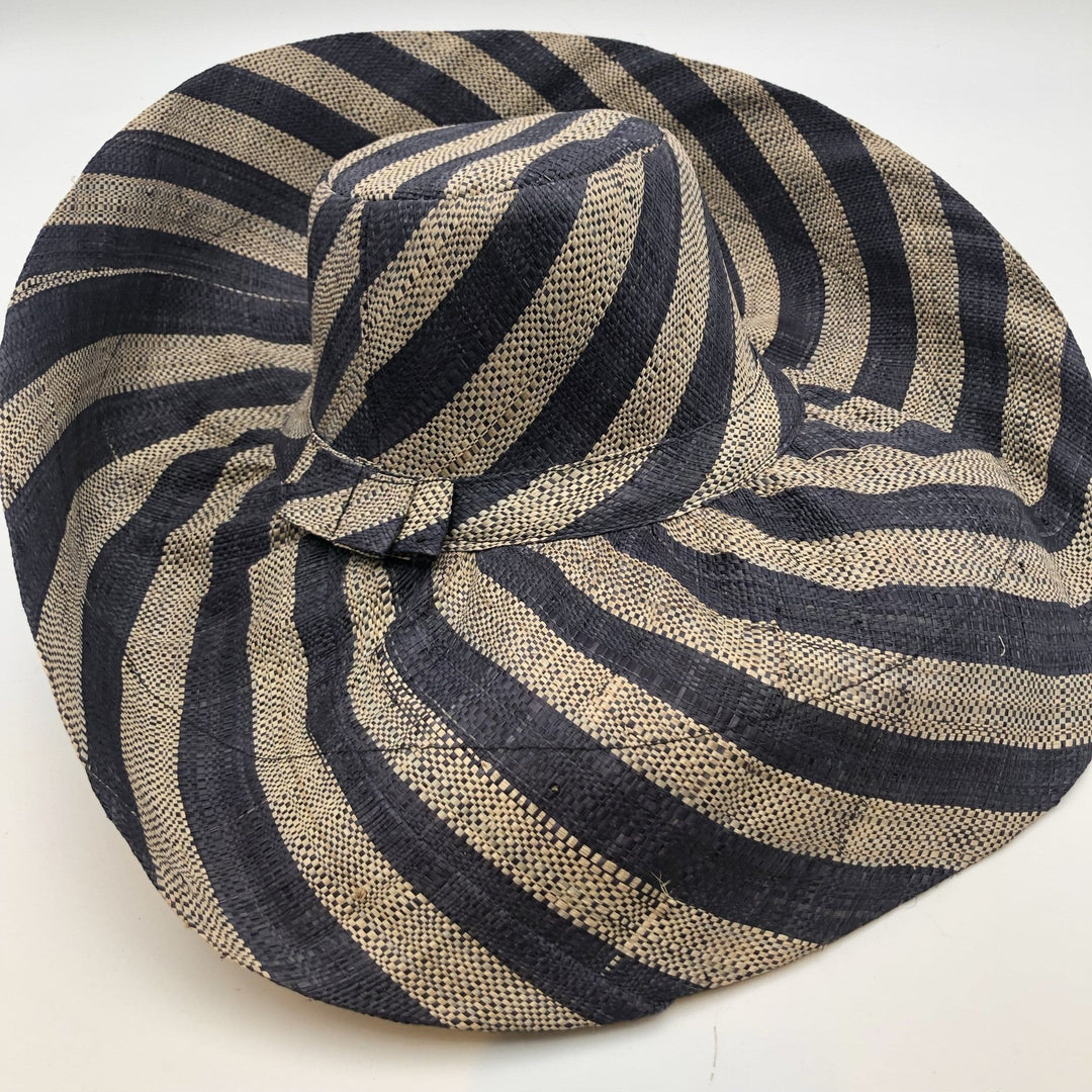 Meena design/Stripes Beach Hat - Trufacebygrace