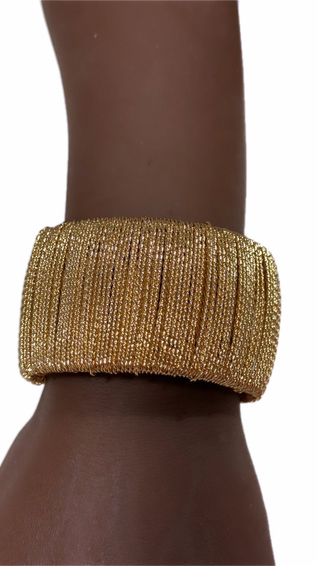 Metal lines Cuff Bracelet - Trufacebygrace