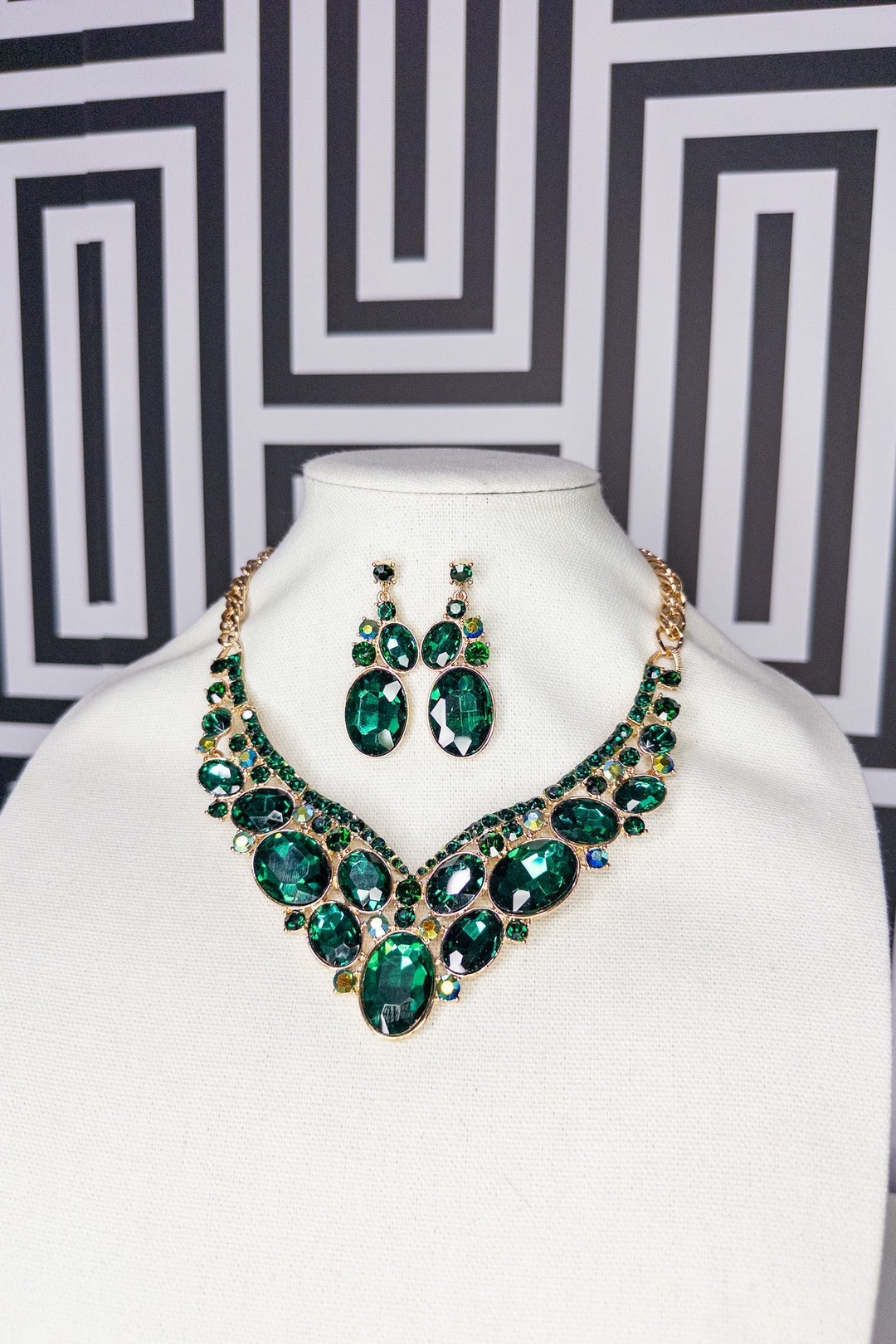 Monamia Rhinestone Necklace Set - Trufacebygrace