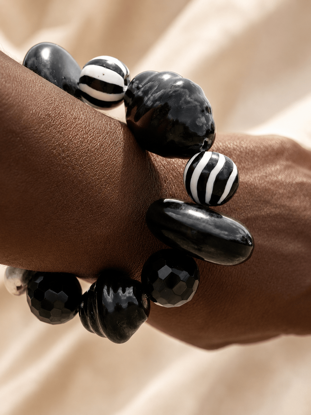 Monochrome Oversized Glass Bead Bracelet - Trufacebygrace
