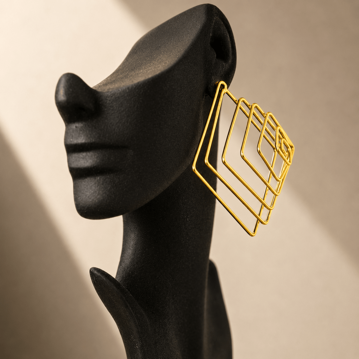 Nkyinkyim Spiral Frame Earrings - Trufacebygrace
