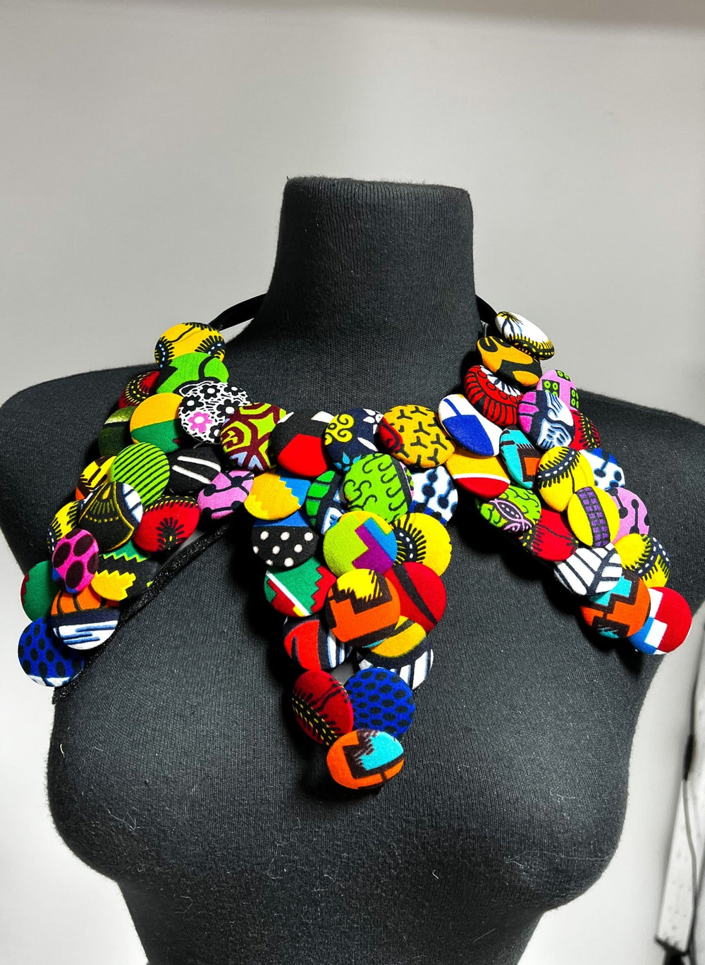 Ntoma button statement Necklace - Trufacebygrace