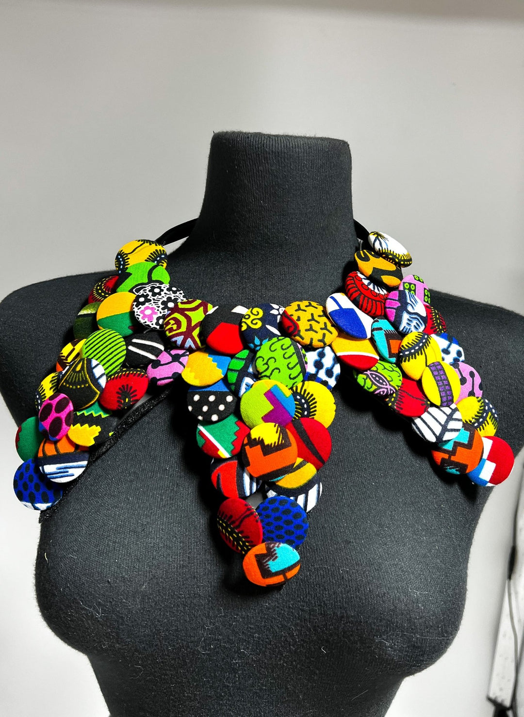 Ntoma button statement Necklace - Trufacebygrace