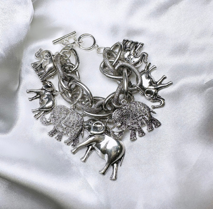 Osuno Elephant Charm Bracelet - Trufacebygrace