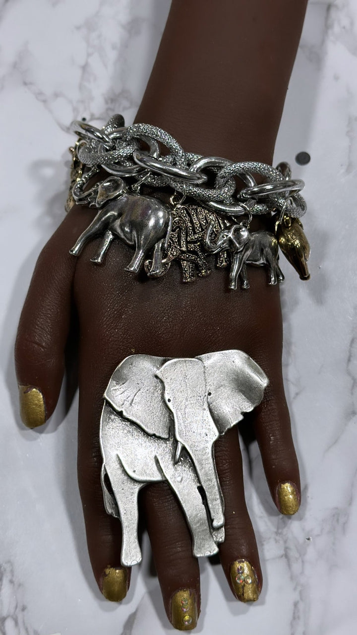 Osuno Elephant Charm Bracelet - Trufacebygrace