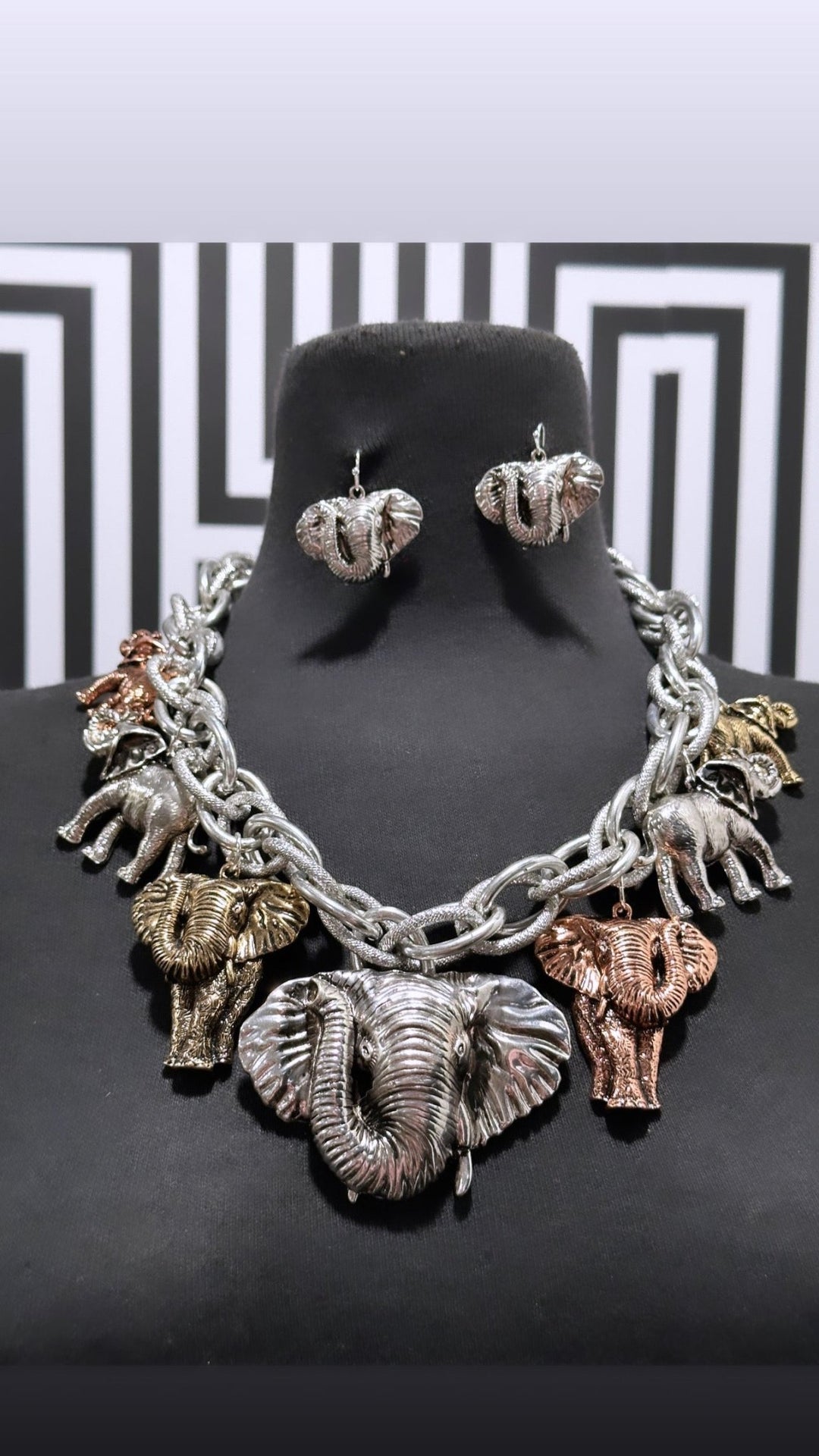 Osuno Elephant Charm Necklace and Earrings set - Trufacebygrace