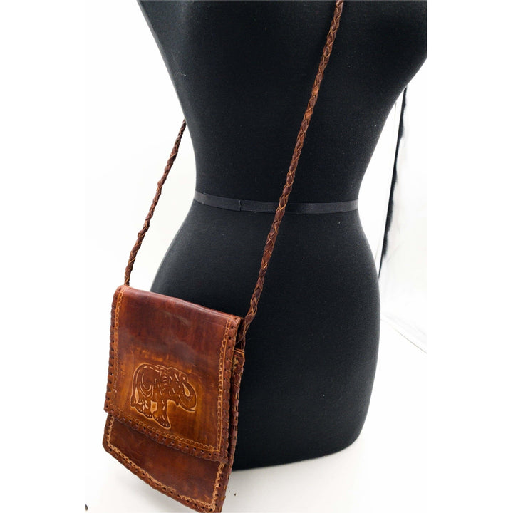 Osuno leather Messenger Bag - Trufacebygrace