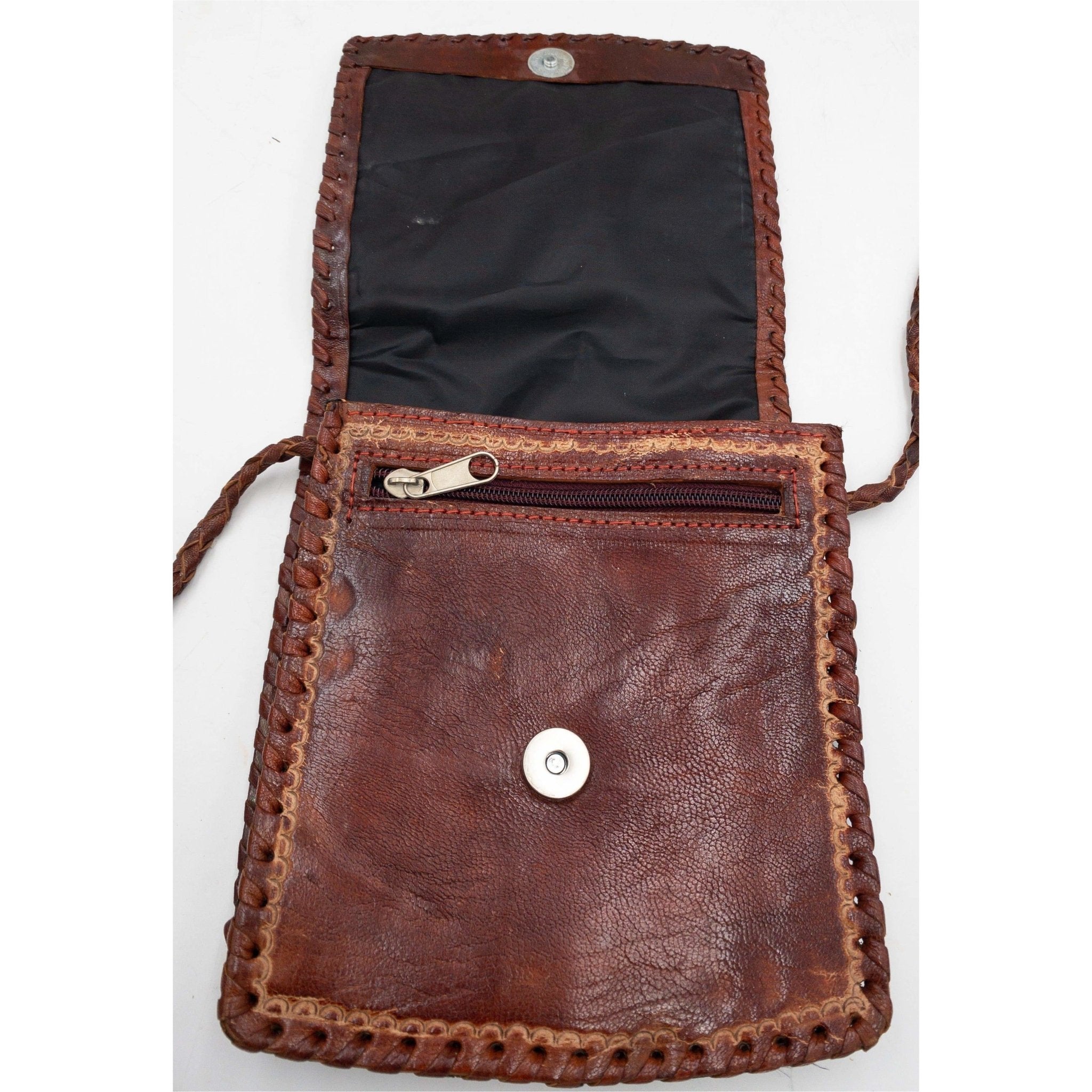 Osuno leather Messenger Bag - Trufacebygrace