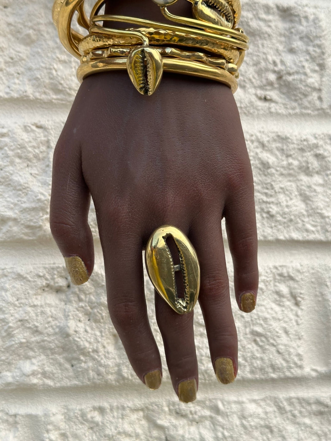 Oversize Gold Cowrie Shell Ring - Trufacebygrace