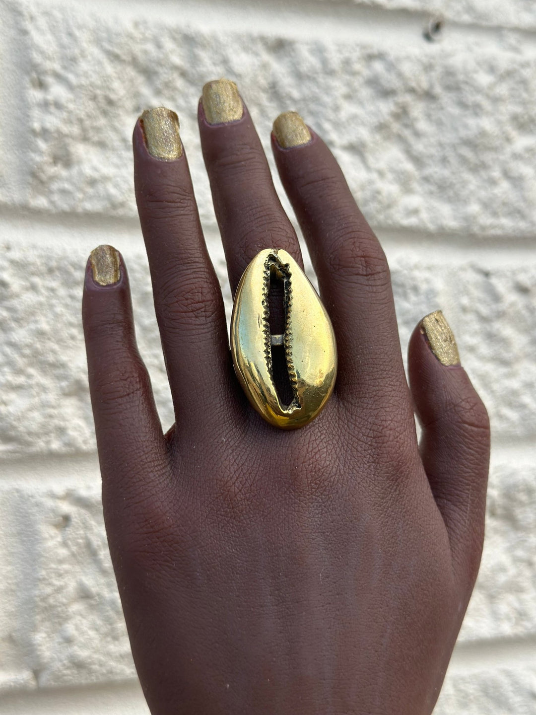 Oversize Gold Cowrie Shell Ring - Trufacebygrace