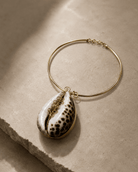 Oversized Cowry Ne Brass Wire Necklace - Trufacebygrace