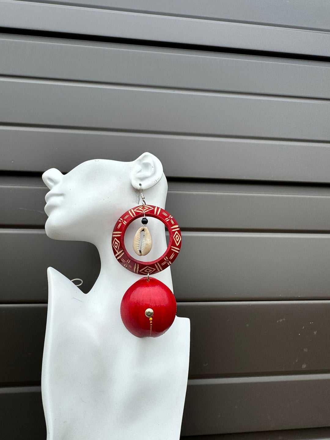 Red Calabash Tribal Expressions Earrings - Trufacebygrace